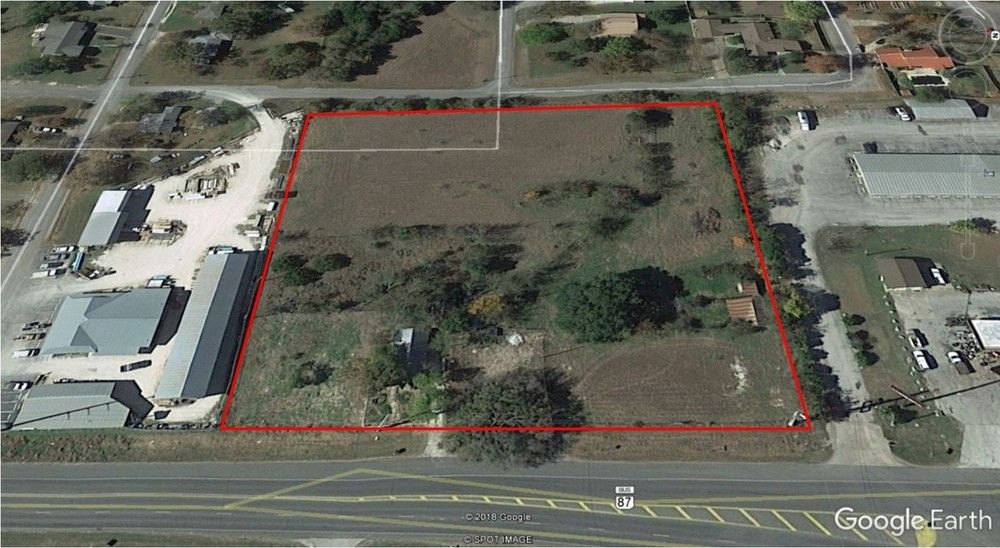 30 US Highway 87, Comfort, TX 78013